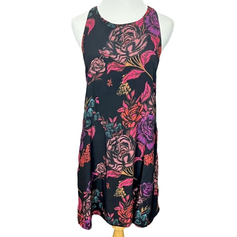 Alice + Olivia Liz Back Twist Key Hole Black Floral Shift Dress M